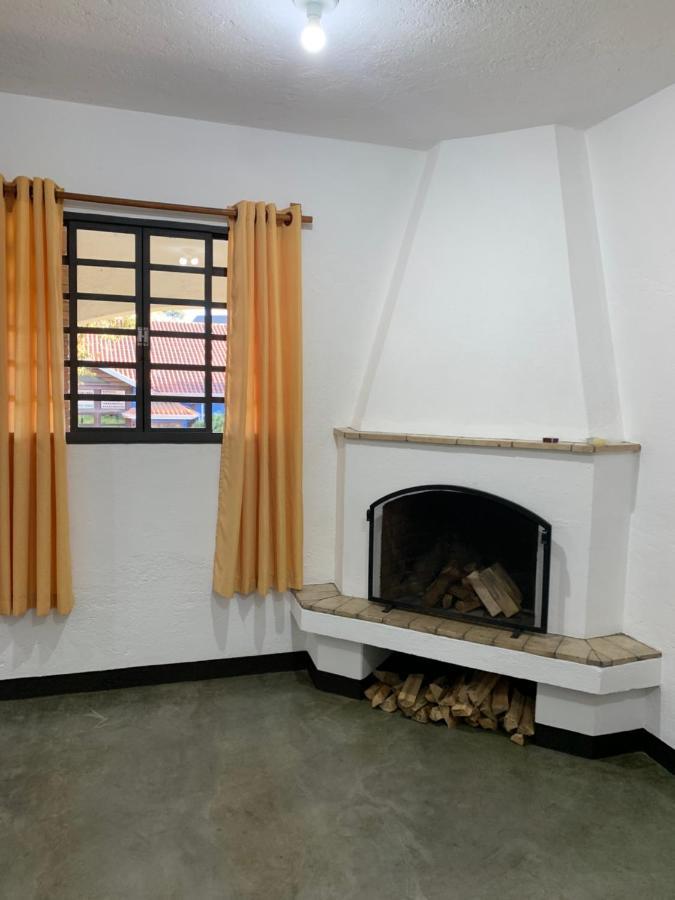 Casa Da Ines Exclusiva Para 01 Ou 02 Casais Ou Familia Monte Verde  Zewnętrze zdjęcie